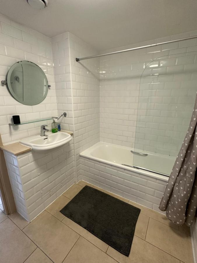 לונדון Bright And Airy Islington Apartment מראה חיצוני תמונה